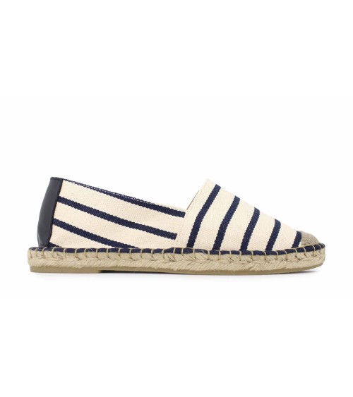 CLOSED ESPADRILLE IN STRIPED CANVAS