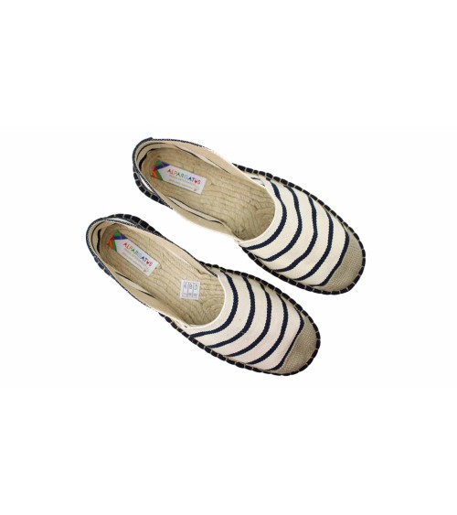 ALPARGATA CERRADA EN LONA DE RAYAS