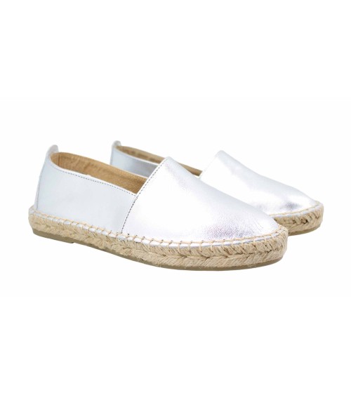 ALPARGATA PLANA CERRADA EN PIEL