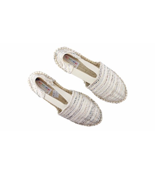 ALPARGATA COM ELÁSTICOS EM LONA