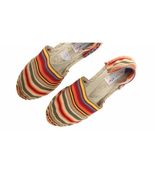 ALPARGATA COM ELÁSTICOS EM LONA