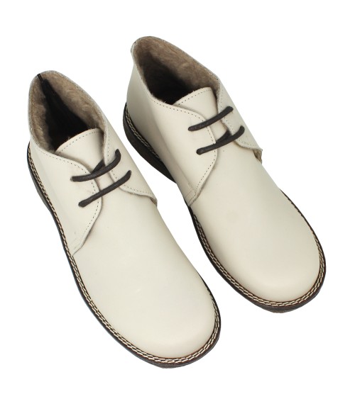 BOTÍN DE PIEL CON BORREGO