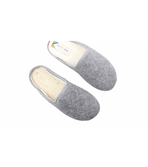 Zapatillas de casa abiertas de fieltro con plantillas extraíbles | Hechas en España