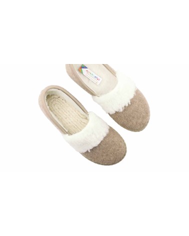 Zapatillas de Casa Cerradas de Fieltro con Plantillas Extraíbles | Hechas en España