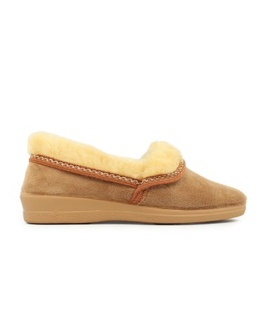 Chausson fermé à talon compensé | Confort et style pour la maison