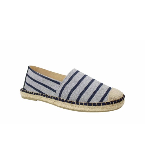 CLOSED ESPADRILLE IN STRIPED CANVAS