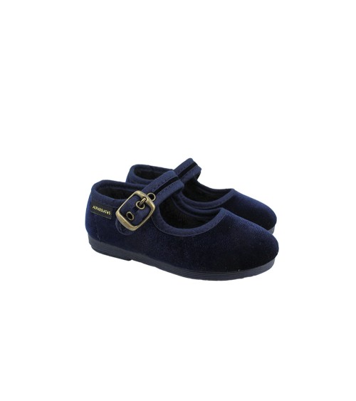 SAPATOS MARYER DE VELUDO COM FIVELA